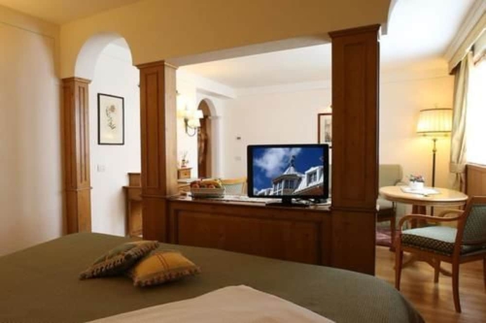 Imagen de la habitación del Hotel Alpen Suite. Foto 10