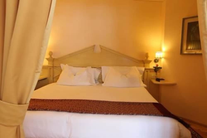 Imagen de la habitación del Hotel Alpen Suite. Foto 12