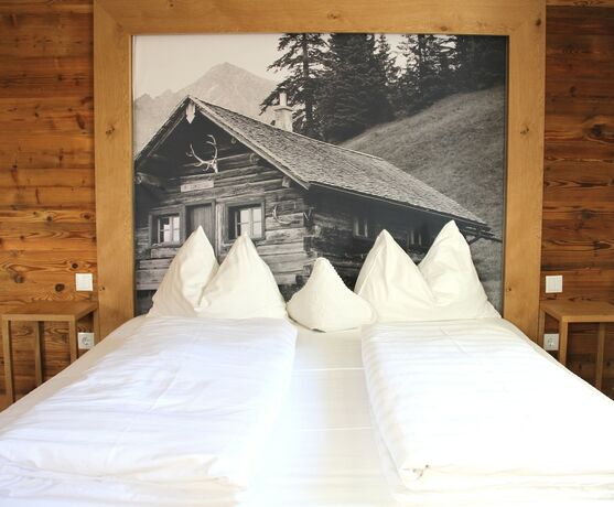 Imagen de la habitación del Hotel Alpen Suites Brandnertal. Foto 20