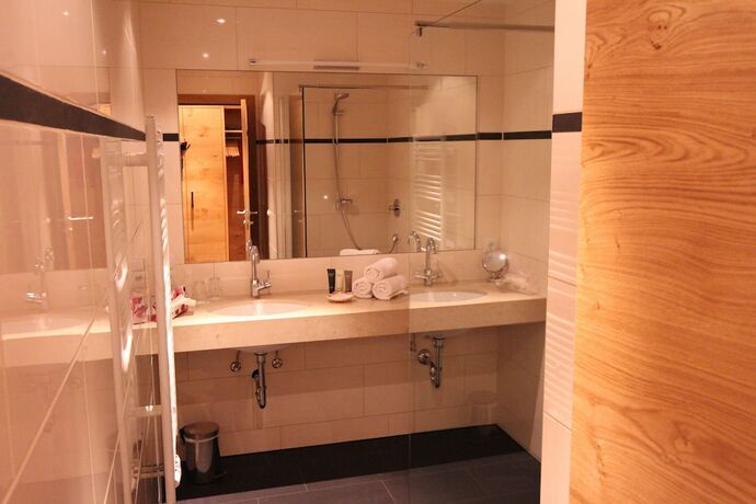 Imagen general del Hotel Alpen Suites Brandnertal. Foto 7