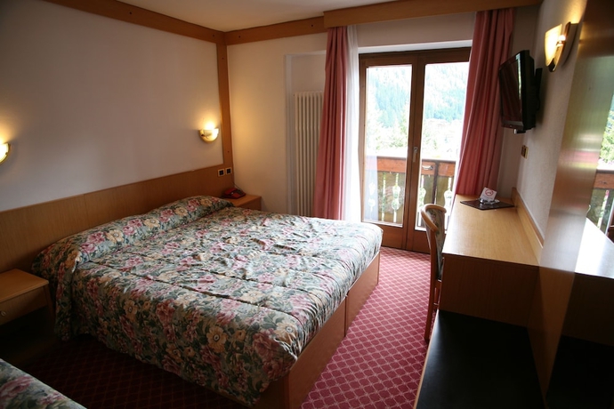 Imagen de la habitación del Hotel Alpen Vidi. Foto 2