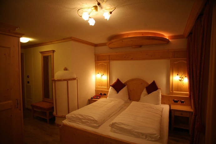 Imagen de la habitación del Hotel Alpen Vidi. Foto 5