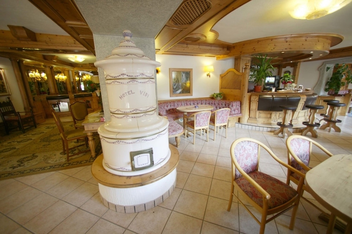 Imagen de los interiores del Hotel Alpen Vidi. Foto 16
