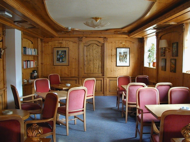 Imagen de los interiores del Hotel Alpen Vidi. Foto 17