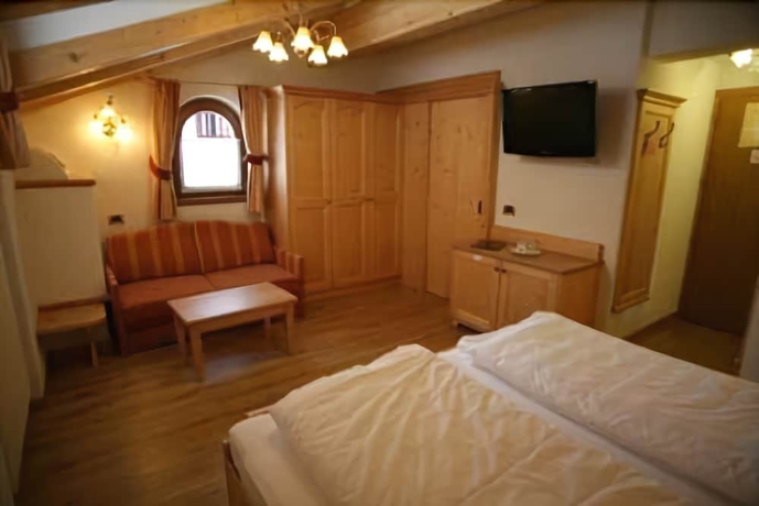 Imagen de la habitación del Hotel Alpen Vidi. Foto 6