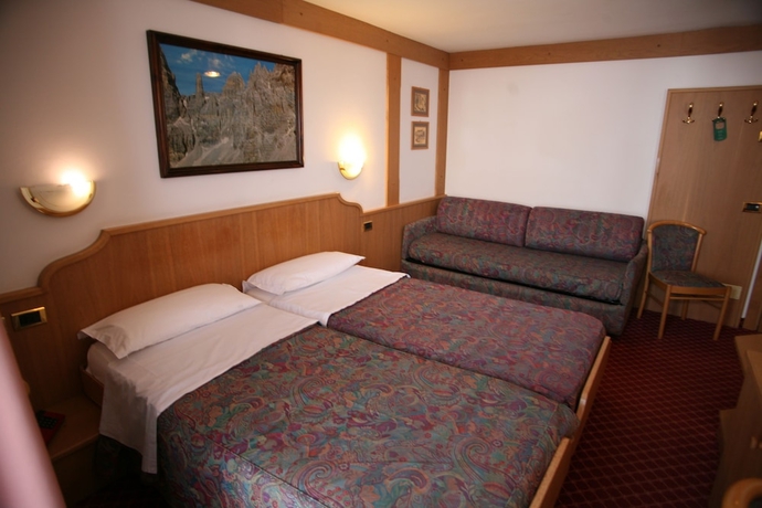 Imagen de la habitación del Hotel Alpen Vidi. Foto 9