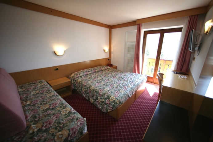 Imagen de la habitación del Hotel Alpen Vidi. Foto 10