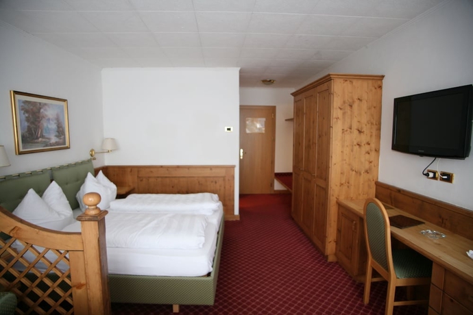 Imagen de la habitación del Hotel Alpen Vidi. Foto 11