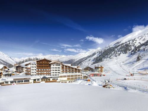 Imagen general del Hotel Alpen Wellness Resort Hochfirst. Foto 2
