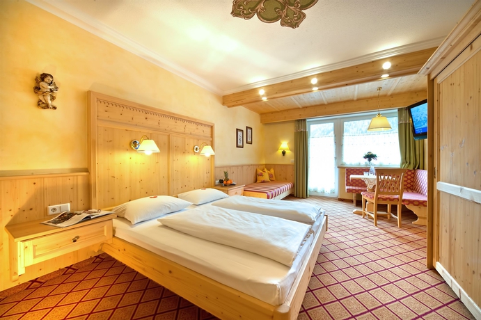 Imagen de la habitación del Hotel Alpenbad Hohenhaus. Foto 14