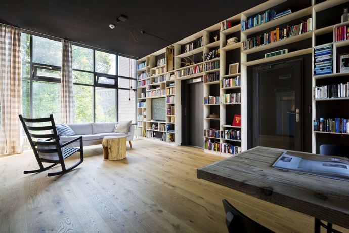 Imagen de los interiores del Hotel Alpenblick Bern. Foto 16