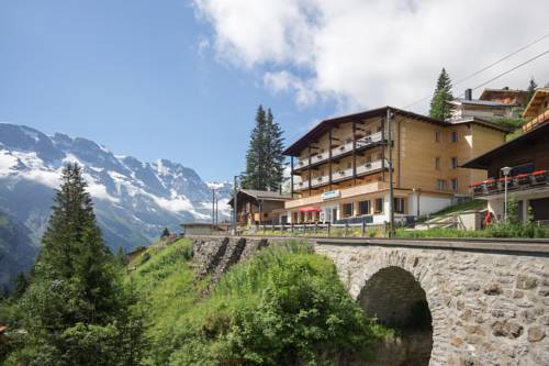 Imagen de la habitación del Hotel Alpenblick M&uuml;rren. Foto 2