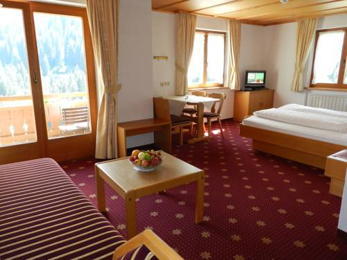 Imagen de la habitación del Hotel Alpenblume. Foto 5