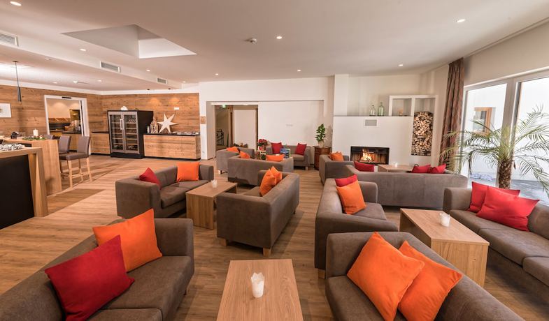 Imagen de los interiores del Hotel Alpenfeuer Montafon. Foto 19