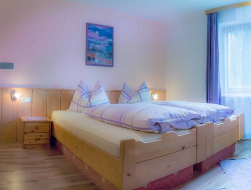 Imagen de la habitación del Hotel Alpenfriede, Curon Venosta. Foto 2