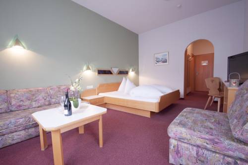 Imagen de la habitación del Hotel Alpenfriede, JERZENS. Foto 6