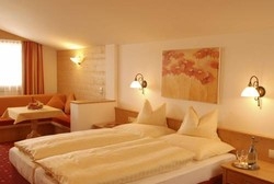 Imagen de la habitación del Hotel Alpengasthof Gr&uuml;ner, S&ouml;lden . Foto 3