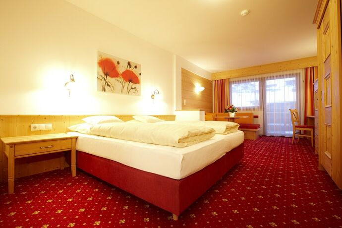 Imagen de la habitación del Hotel Alpengasthof Gr&uuml;ner, S&ouml;lden . Foto 20