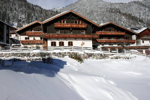 Imagen de la habitación del Hotel Alpengasthof Hohe Burg. Foto 2