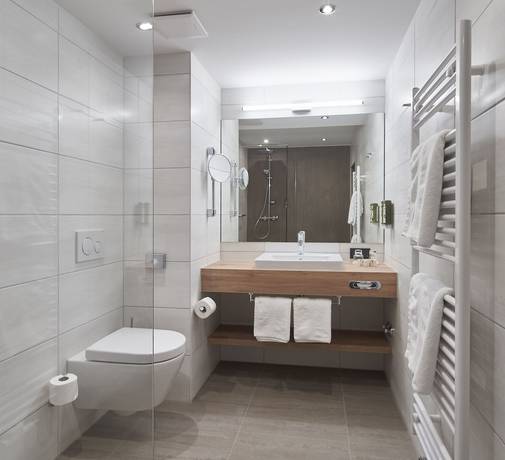 Imagen de la habitación del Hotel Alpenhof, Bad Wiessee. Foto 11