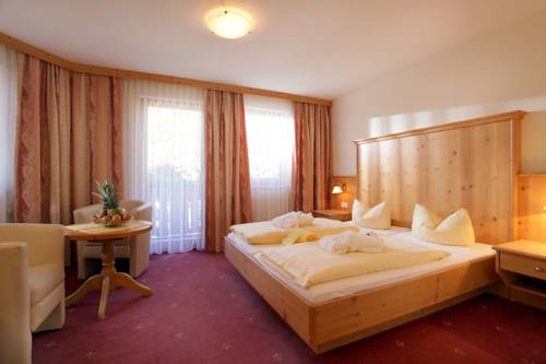 Imagen de la habitación del Hotel Alpenhof Brixen. Foto 15