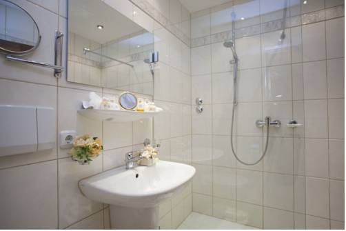 Imagen de la habitación del Hotel Alpenhof Grainau. Foto 7