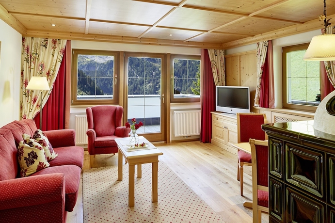 Imagen de la habitación del Hotel Alpenhof, Hintertux. Foto 12