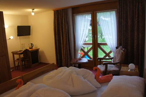 Imagen de la habitación del Hotel Alpenhof, OBERWALD. Foto 12