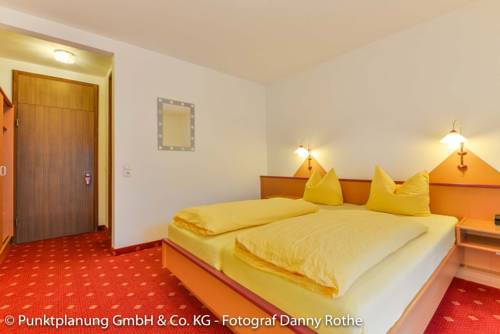 Imagen de la habitación del Hotel Alpenhof, Oberau. Foto 2