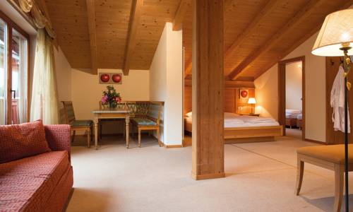 Imagen de la habitación del Hotel Alpenhof, Rasun di Sopra. Foto 1