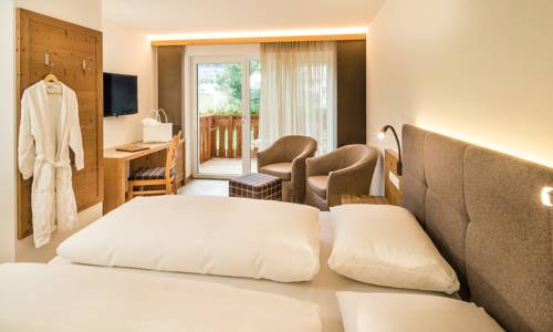 Imagen de la habitación del Hotel Alpenhof, Rasun di Sopra. Foto 3