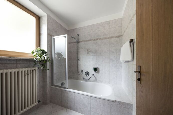 Imagen general del Hotel Alpenhof, St. Walburg - Santa Valburga. Foto 2