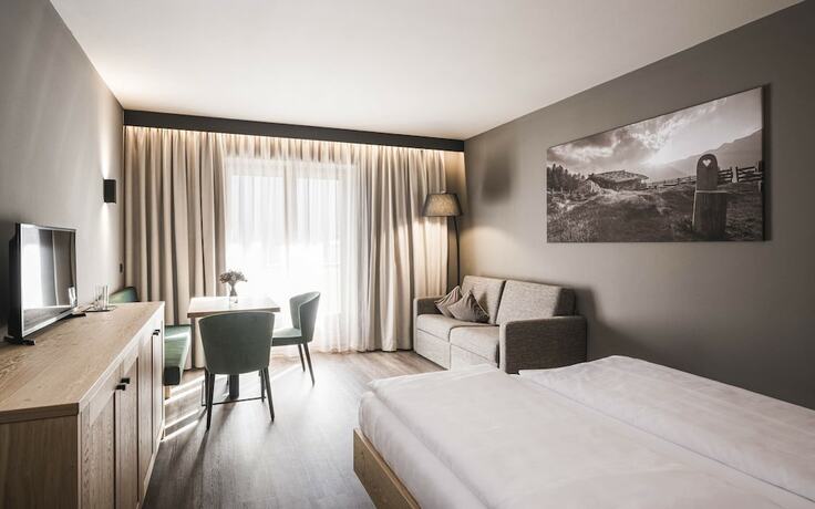Imagen de la habitación del Hotel Alpenhof, St. Walburg - Santa Valburga. Foto 13