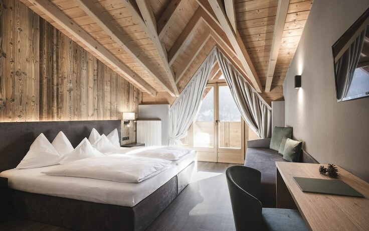 Imagen de la habitación del Hotel Alpenhof, St. Walburg - Santa Valburga. Foto 19