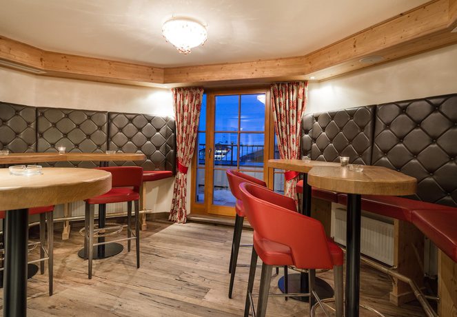 Imagen del bar/restaurante del Hotel Alpenhof Superior. Foto 3