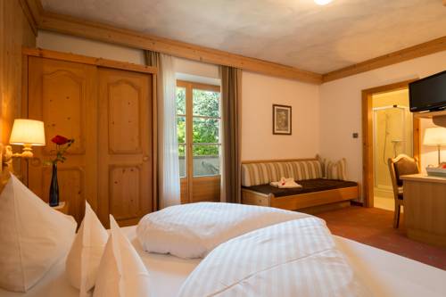 Imagen de la habitación del Hotel Alpenhof, Tirol - Tirolo. Foto 6