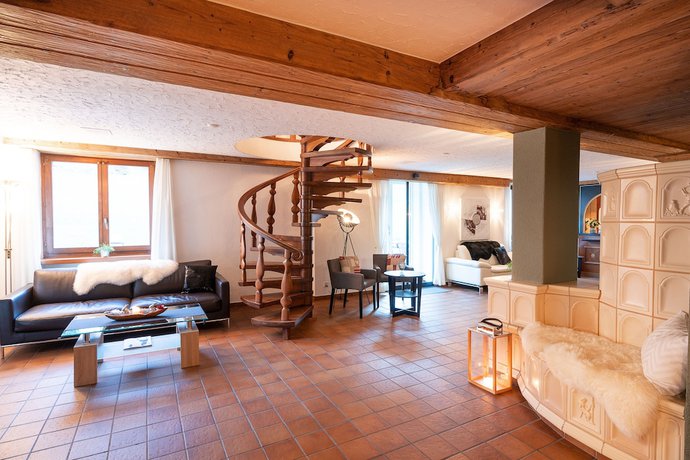 Imagen de los interiores del Hotel Alpenhof, Unterb&auml;ch VS. Foto 20