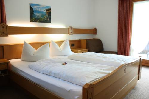 Imagen de la habitación del Hotel Alpenhotel Bergzauber. Foto 2