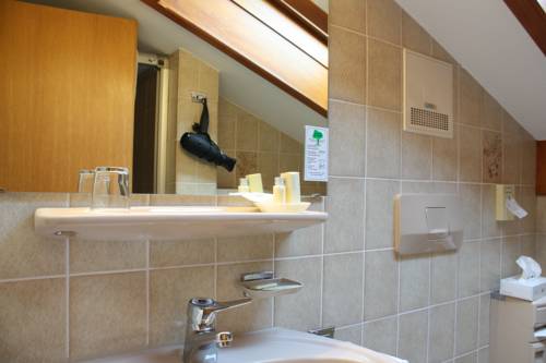Imagen de la habitación del Hotel Alpenhotel Bergzauber. Foto 3