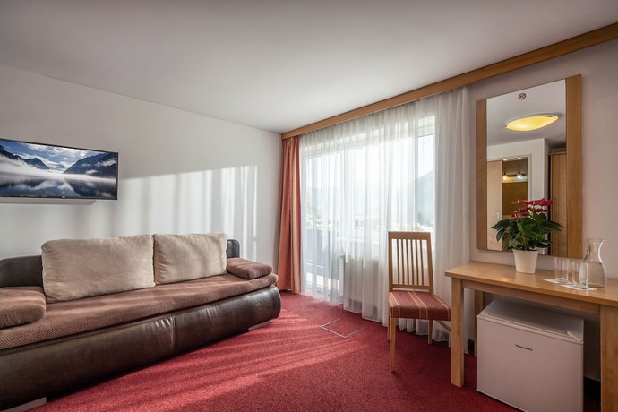 Imagen de la habitación del Hotel Alpenhotel Edelweiss. Foto 7