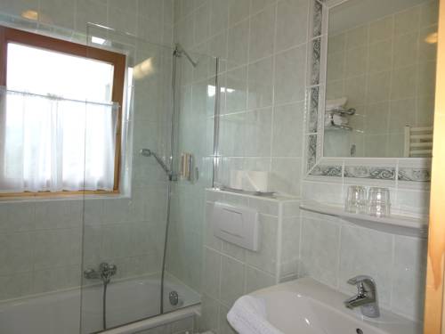 Imagen de la habitación del Hotel Alpenhotel Landhaus K&uuml;chl. Foto 12