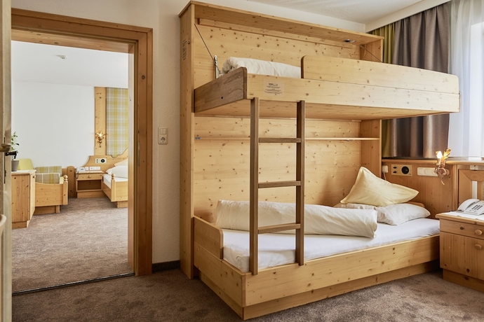 Imagen de la habitación del Hotel Alpenhotel Laurin. Foto 8