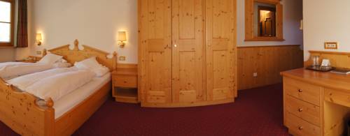 Imagen de la habitación del Hotel Alpenhotel Plaza. Foto 5