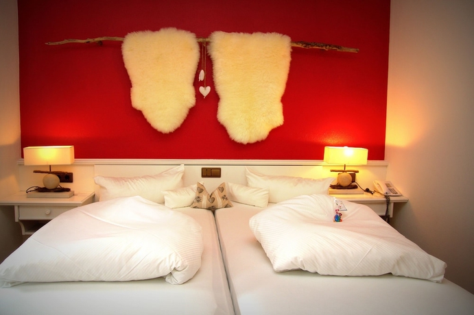 Imagen de la habitación del Hotel Alpenhotel Stefanie. Foto 6