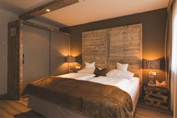 Imagen de la habitación del Hotel Alpenhotel Stefanie. Foto 10