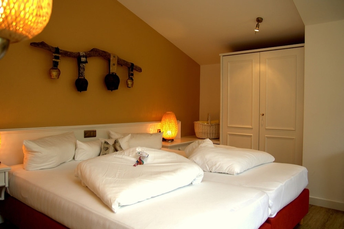 Imagen de la habitación del Hotel Alpenhotel Stefanie. Foto 14