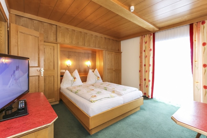 Imagen de la habitación del Hotel Alpenhotel Tauernstüberl. Foto 3