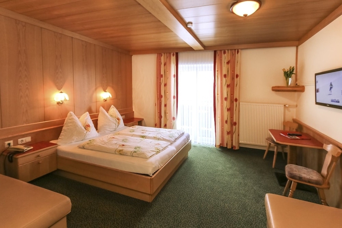 Imagen de la habitación del Hotel Alpenhotel Tauernstüberl. Foto 7