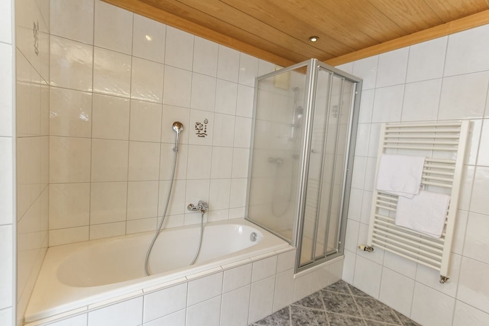 Imagen de la habitación del Hotel Alpenhotel Tauernstüberl. Foto 12