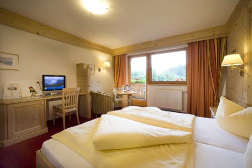 Imagen de la habitación del Hotel Alpenhotel Tirolerhof. Foto 13